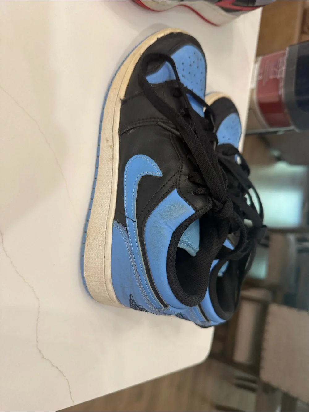 Nike Kids Low-Top Sneakers in Baby Blue and Black